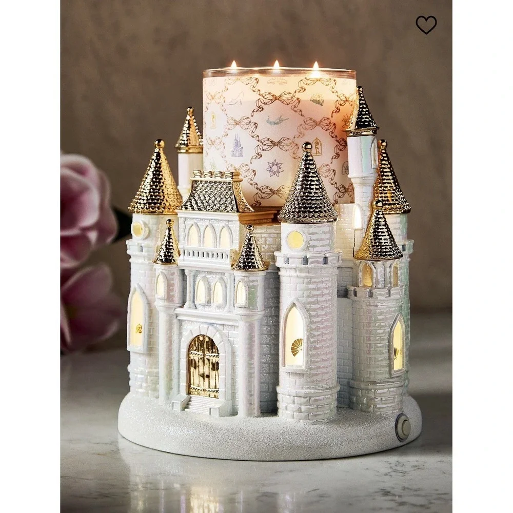Bath & Body Works X Disney Princess Light Up Castle 3-Wick‎ Candle Holder New